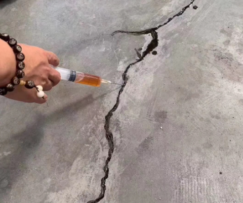 金东混凝土裂缝修补技术详解​
